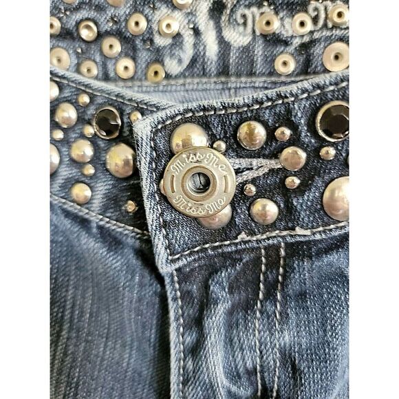 Miss Me Size 27 Mid Rise Anchorage Jeans Boot Cut Studded Biker Jeans Pants - Picture 9 of 12